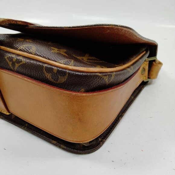 Authentic Louis Vuitton Cartouchiere MM Monogram Shoulder Bag LCMON304-112025 - Picture 6 of 9